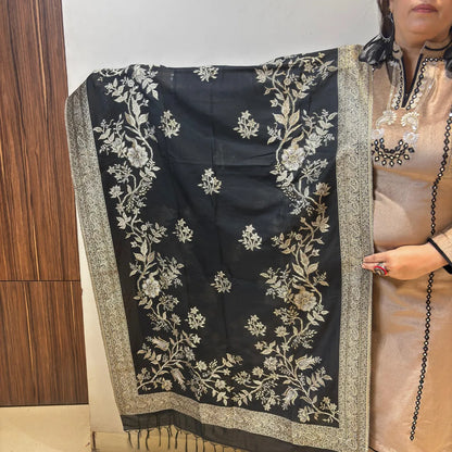 Corduroy Velvet Suit with Black Banarasi Dupatta